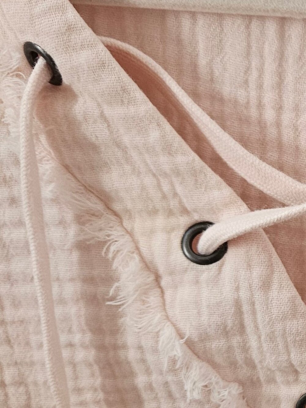 Cloth & Stone Anthropologie Lace-Up Gauze Peasant Blouse in Spring Rose Sz M - Picture 13 of 13